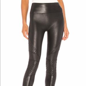 Brand new SPANX quilted leggings.